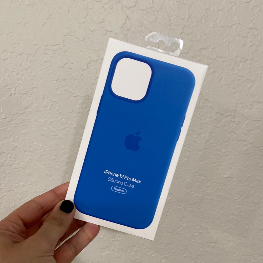 Capri blue iPhone 12 Pro Max silicone case, never used.